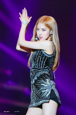 Top 10 BLACKPINK Rosé Stage Outfits – unnielooks