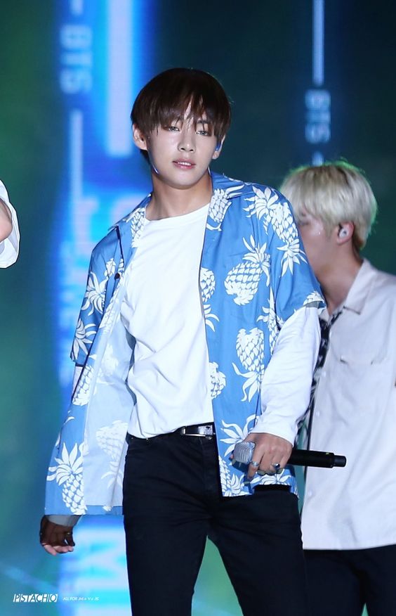 BTS Taehyung Inspired Pineapple Print Blue Short-Sleeved Shirt – unnielooks