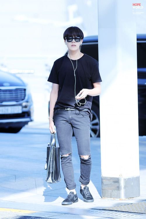 BTS' J-Hope's Best Airport Fashion Moments