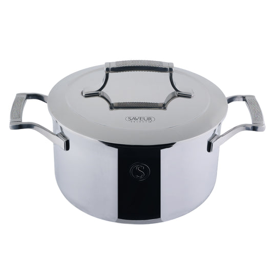 4.5-Quart Enameled Coated Oval Braiser with Stainless Steel Lid – Saveur  Selects