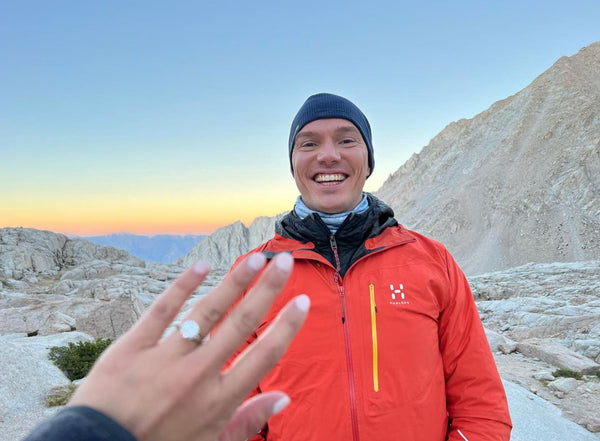 Diamond ring proposal on mountain