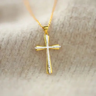 925 Sterling Silver Cross Pendant Necklace - GlossiChic Collection