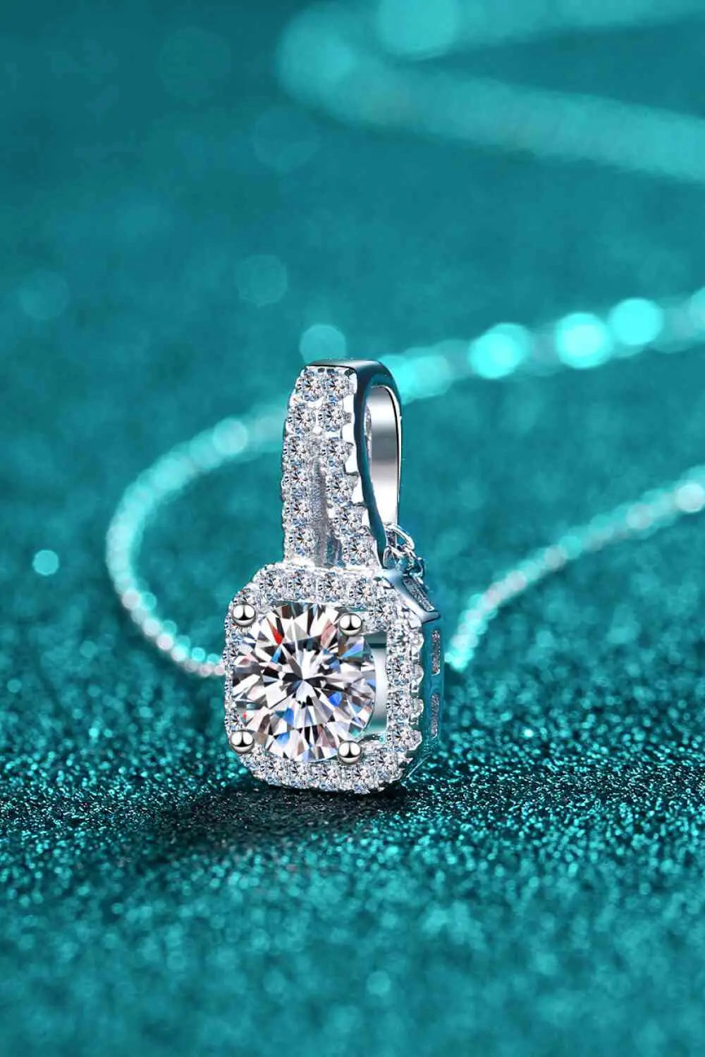 1 Carat Moissanite Necklace - GlossiChic Collection