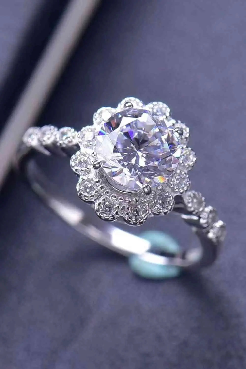 1.5 Carat Moissanite Floral-Shaped Cluster Ring - GlossiChic Collection