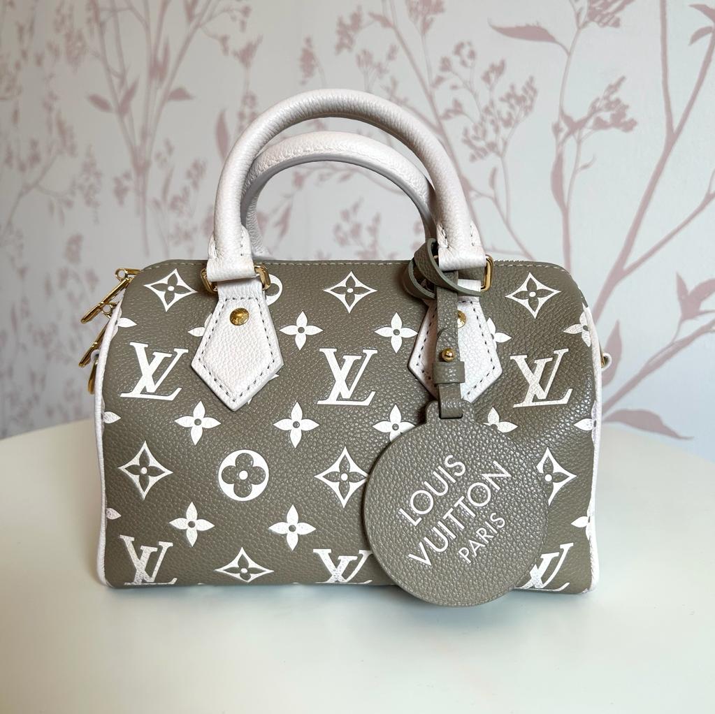 Louis Vuitton Vert Fonce Monogram LE Fascination Lockit Bag – The