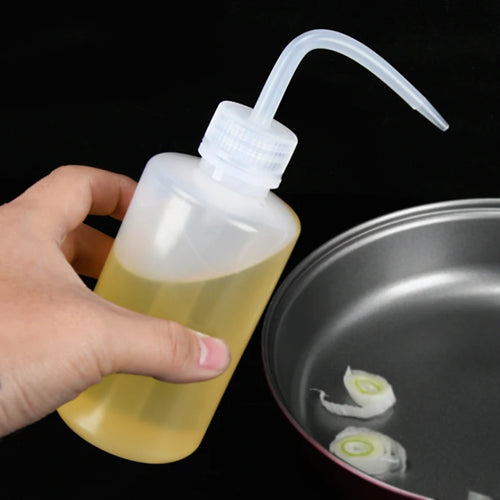 Plants Sprinkler Squeeze Spray Bottles Kettle Watering Can for Pots Flowers Succulents Irrigation Kitchen Garden Supplies Tools