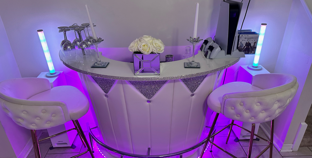 Gold Leg Bar Stools With Diamond Pattern | Art Leon