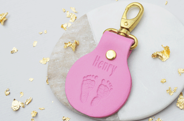 LEATHER HANDPRINT KEYRING