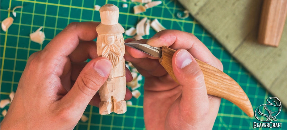 Whittling Wood for Beginners: How to Whittle? – BeaverCraft Tools