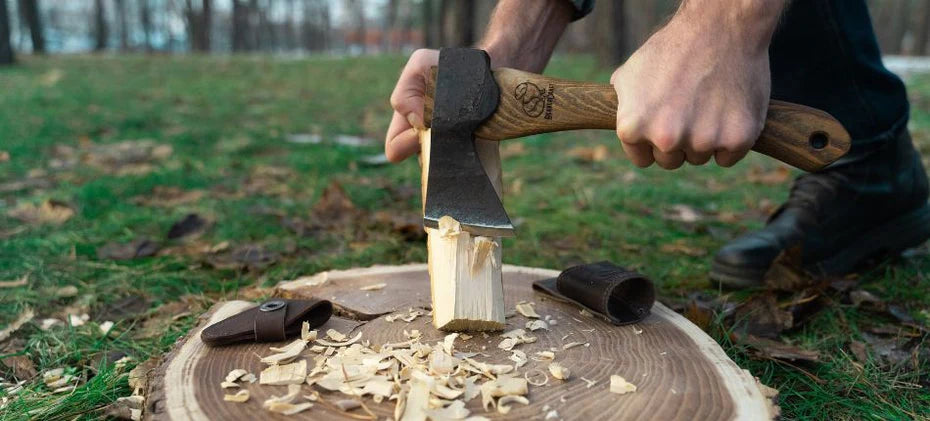 Best Bushcraft Axes: How To Choose a Camping Axe – BeaverCraft Tools