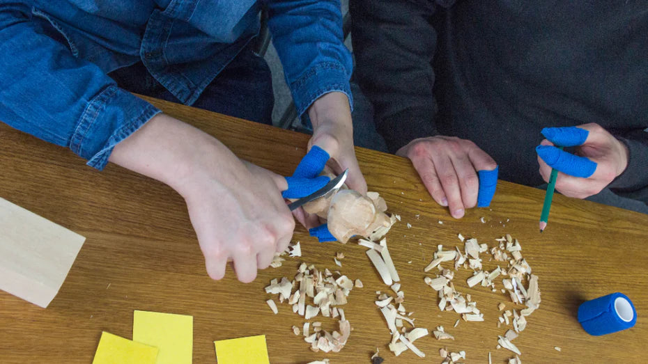 tools for carving wooden bear