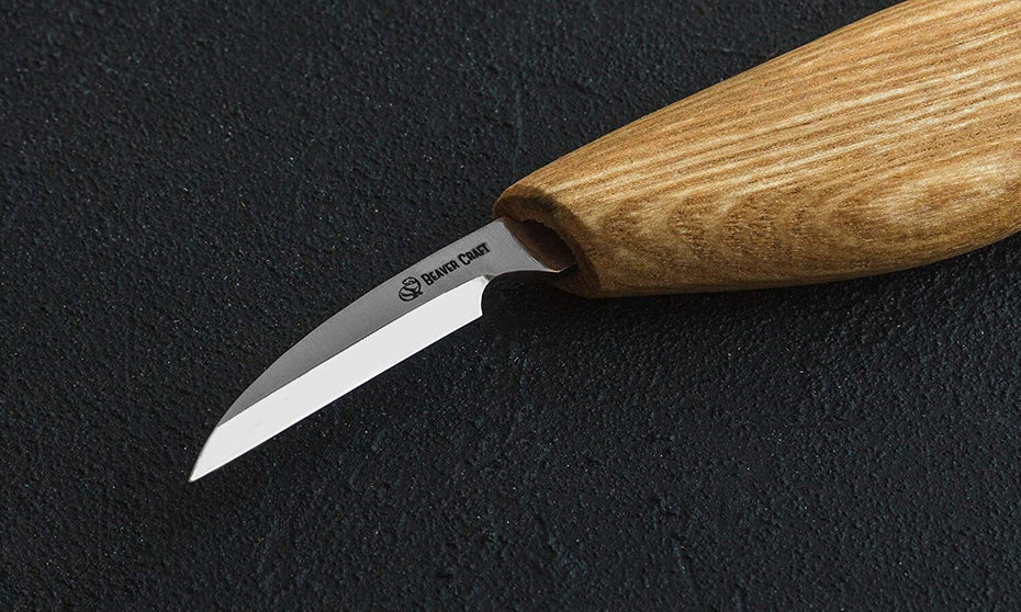 C8 knife for detailing