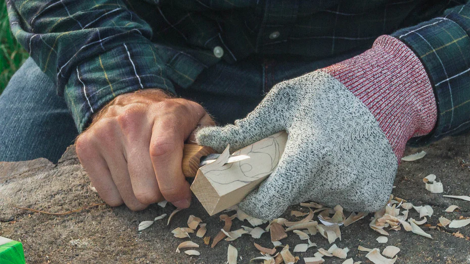 PROTECT YOUR HANDS! Complete Whittling and Wood Carving Glove Review 