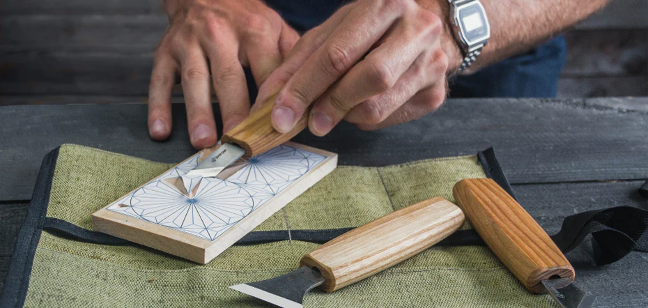 chip carving