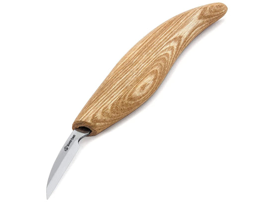 Choosing Your First Whittling Knife 