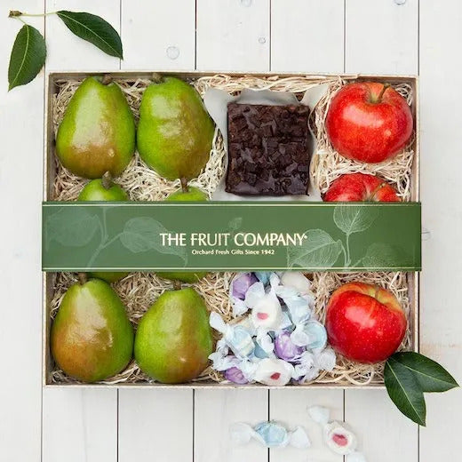 俄勒冈最好的礼盒6个梨3个苹果甘纳许布朗尼和水果灵感的盐水太妃糖