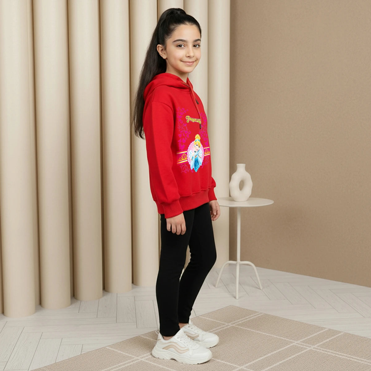 Girls' hooded sweatshirt with graphic print, cotton fabric