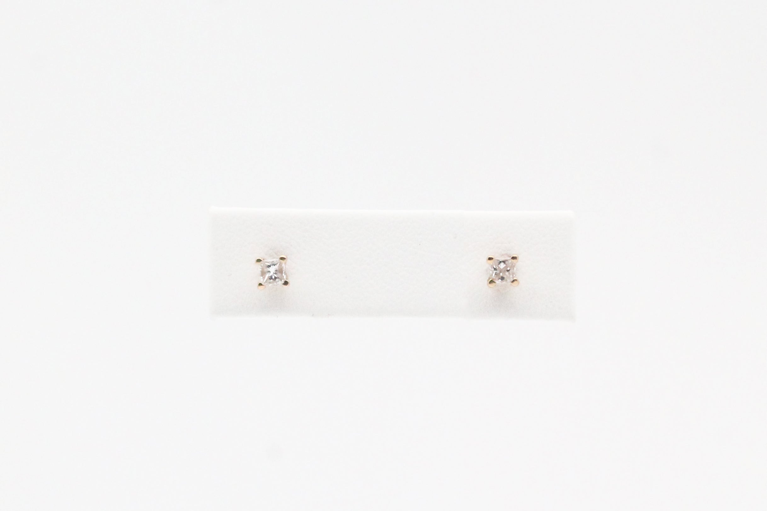 Yellow Gold .50ctw Diamond Stud Earrings