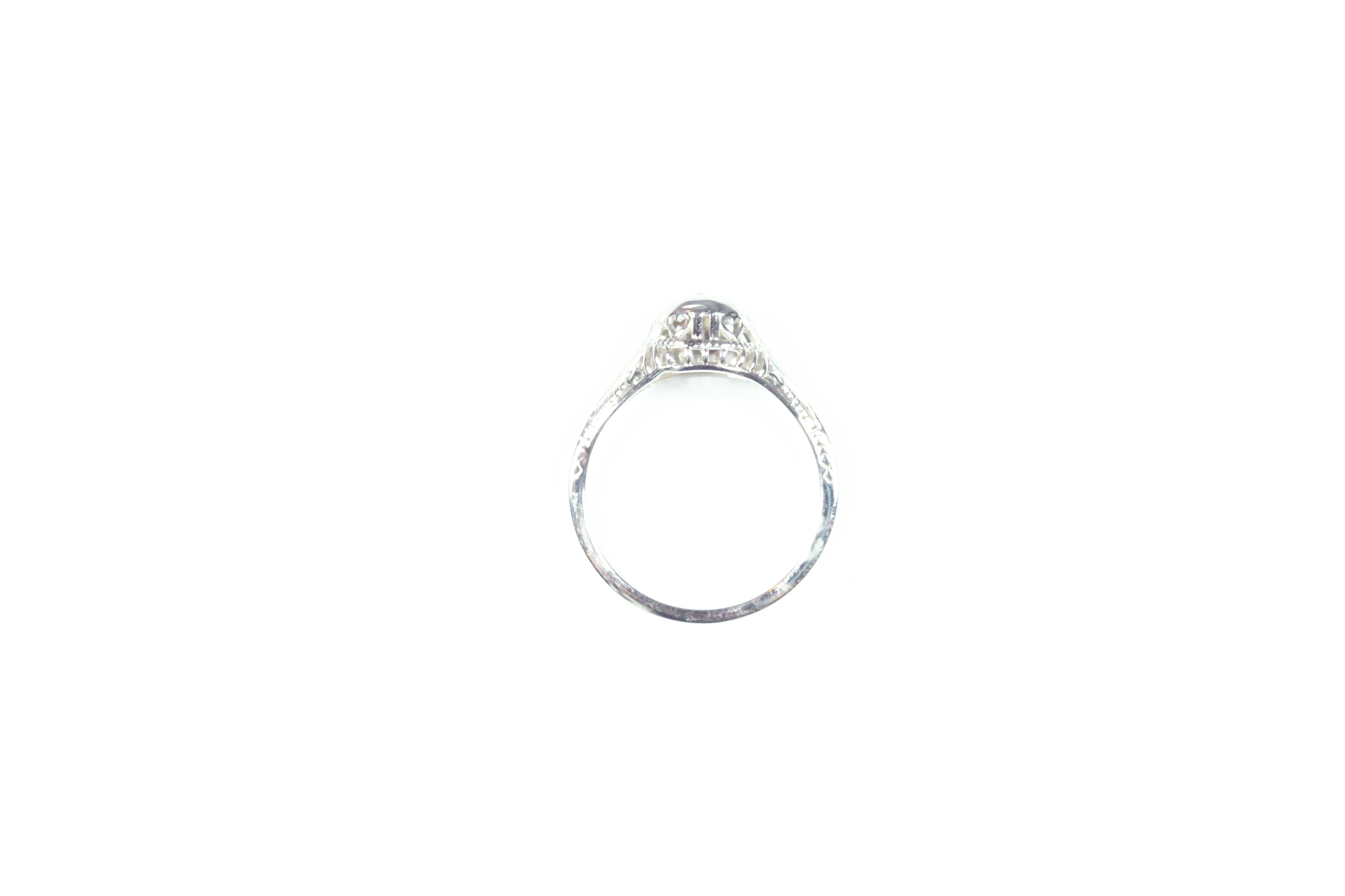 White Gold Vintage Design Engagement Ring