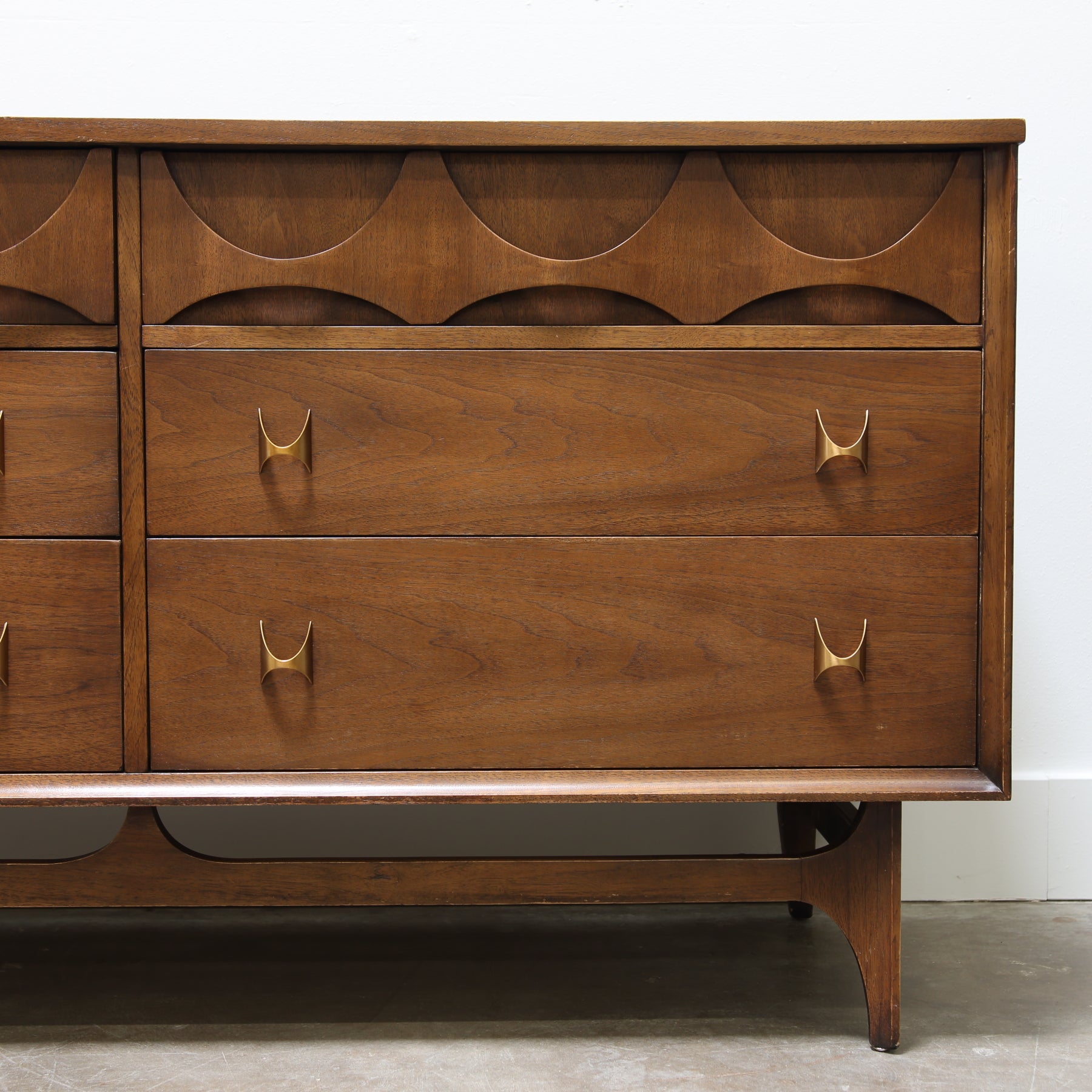 Broyhill Brasilia 6 Drawer Dresser Sideboard Hikos