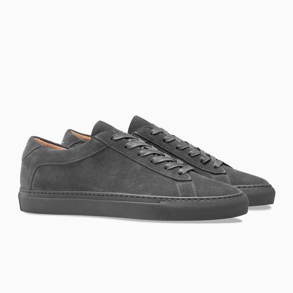 mens black low top sneakers