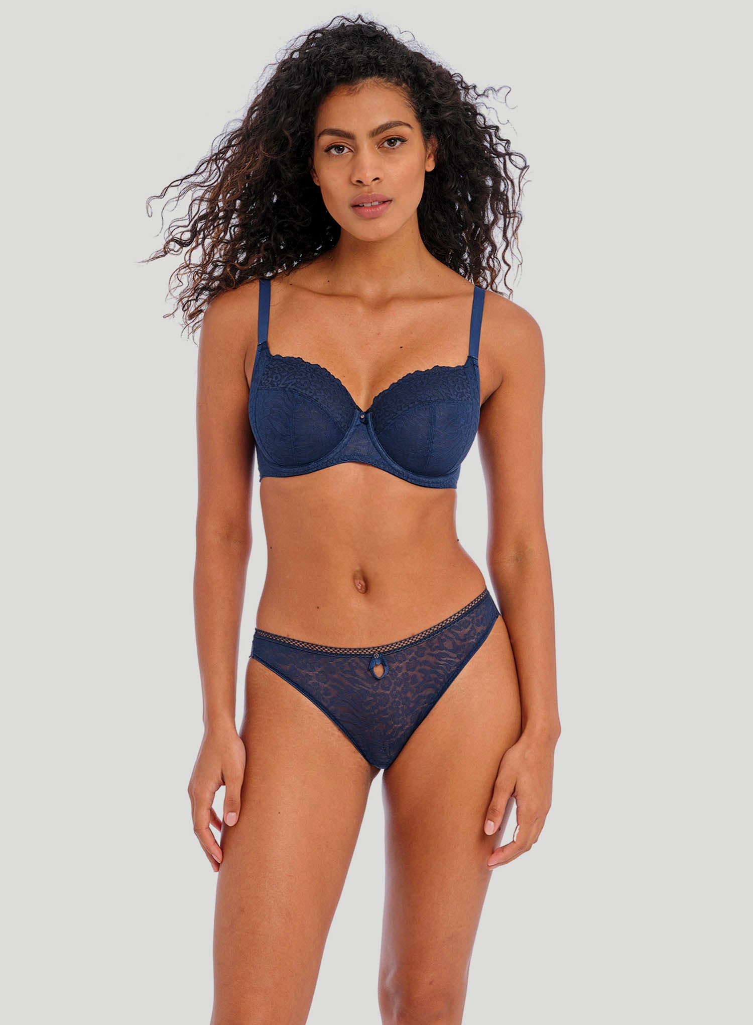 Freya: Catwalk Brief Midnight