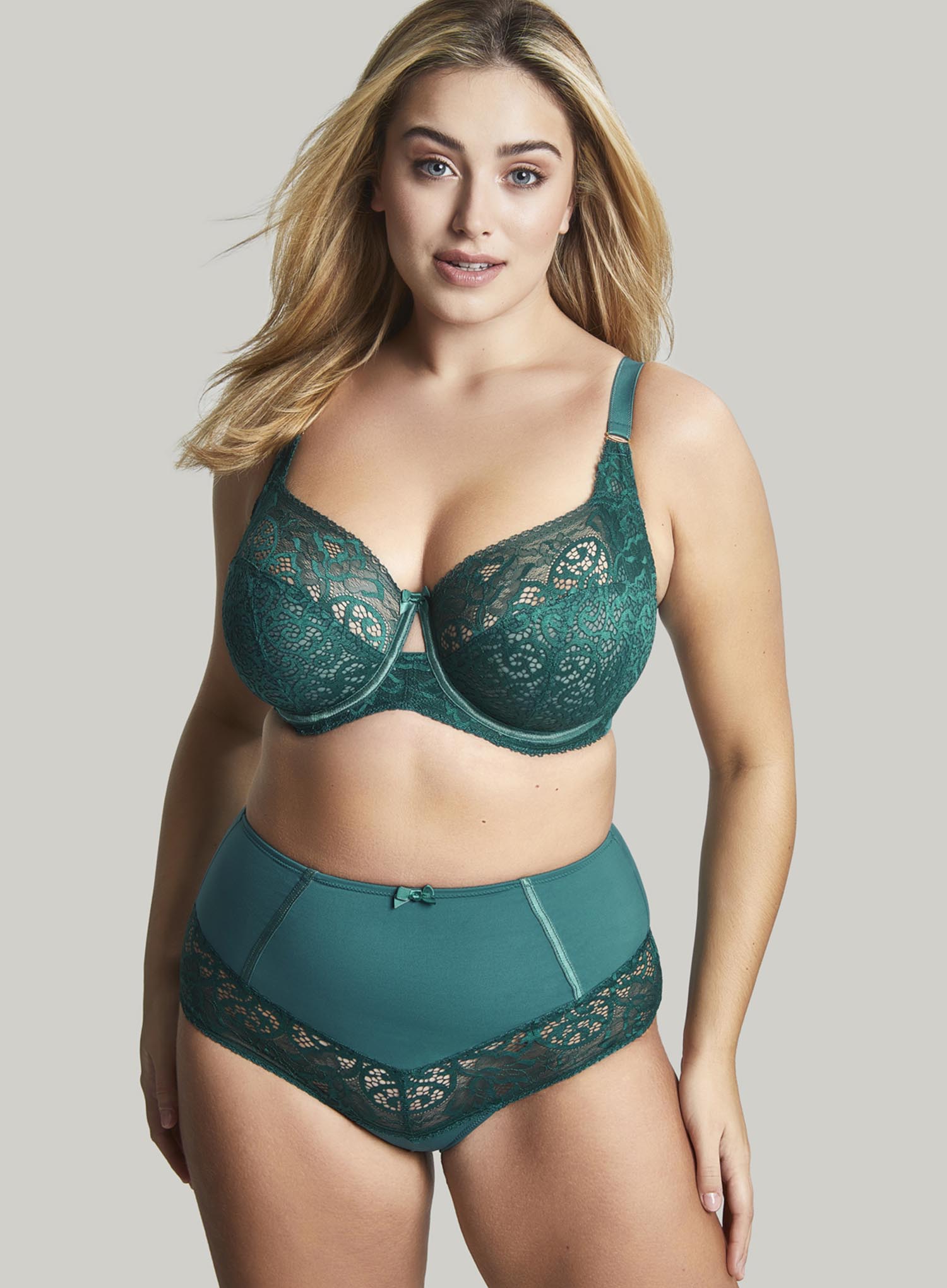 Sculptresse: Estel High Waist Brief Emerald