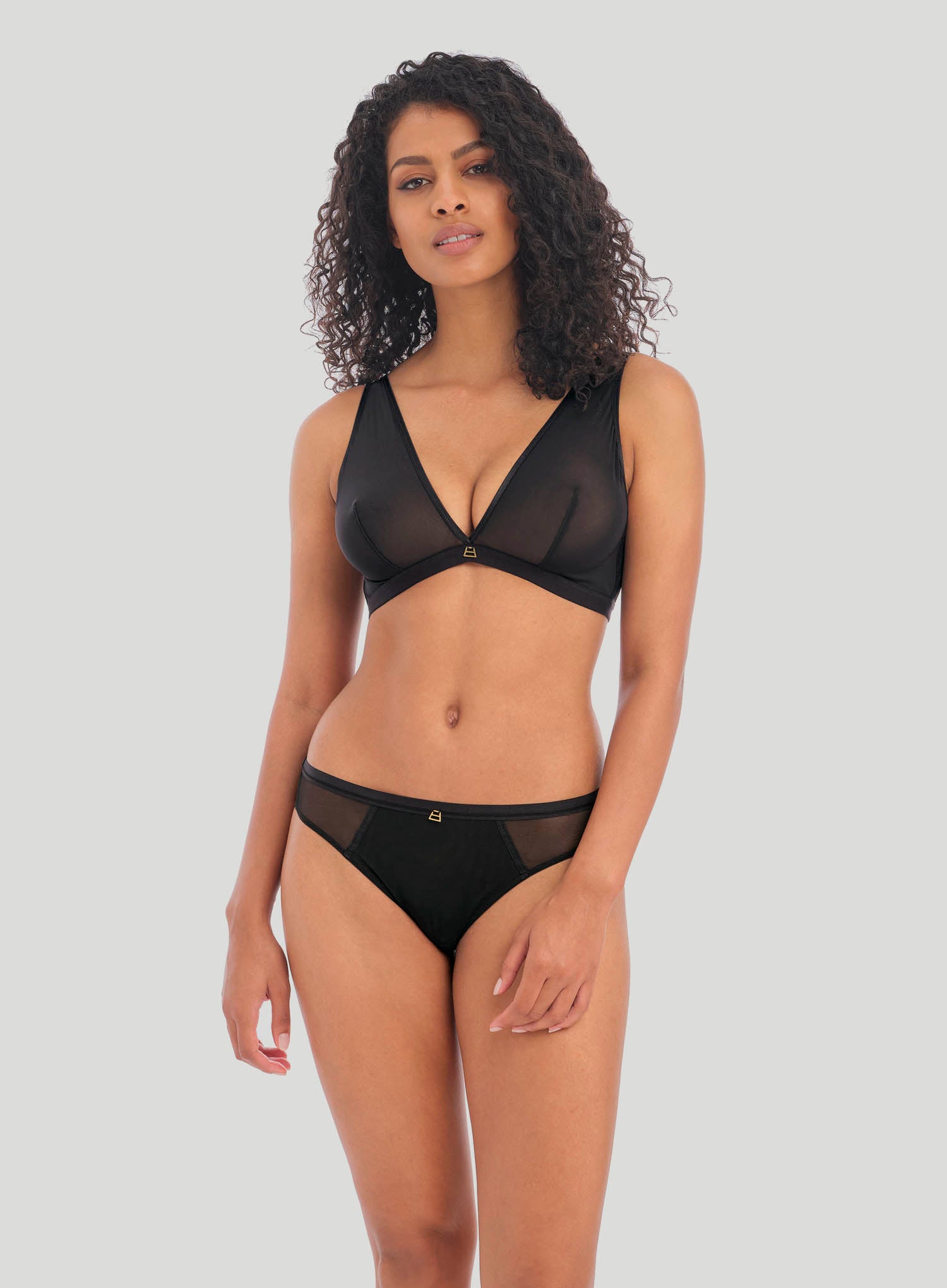 Freya: Snapshot Brief Noir