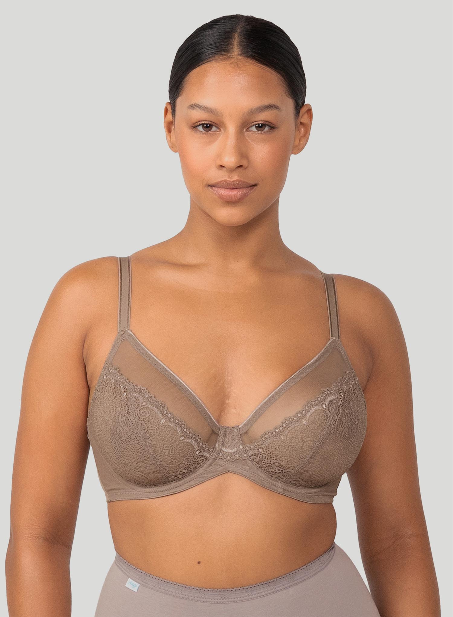 Triumph: Sheer Minimiser W Mocca