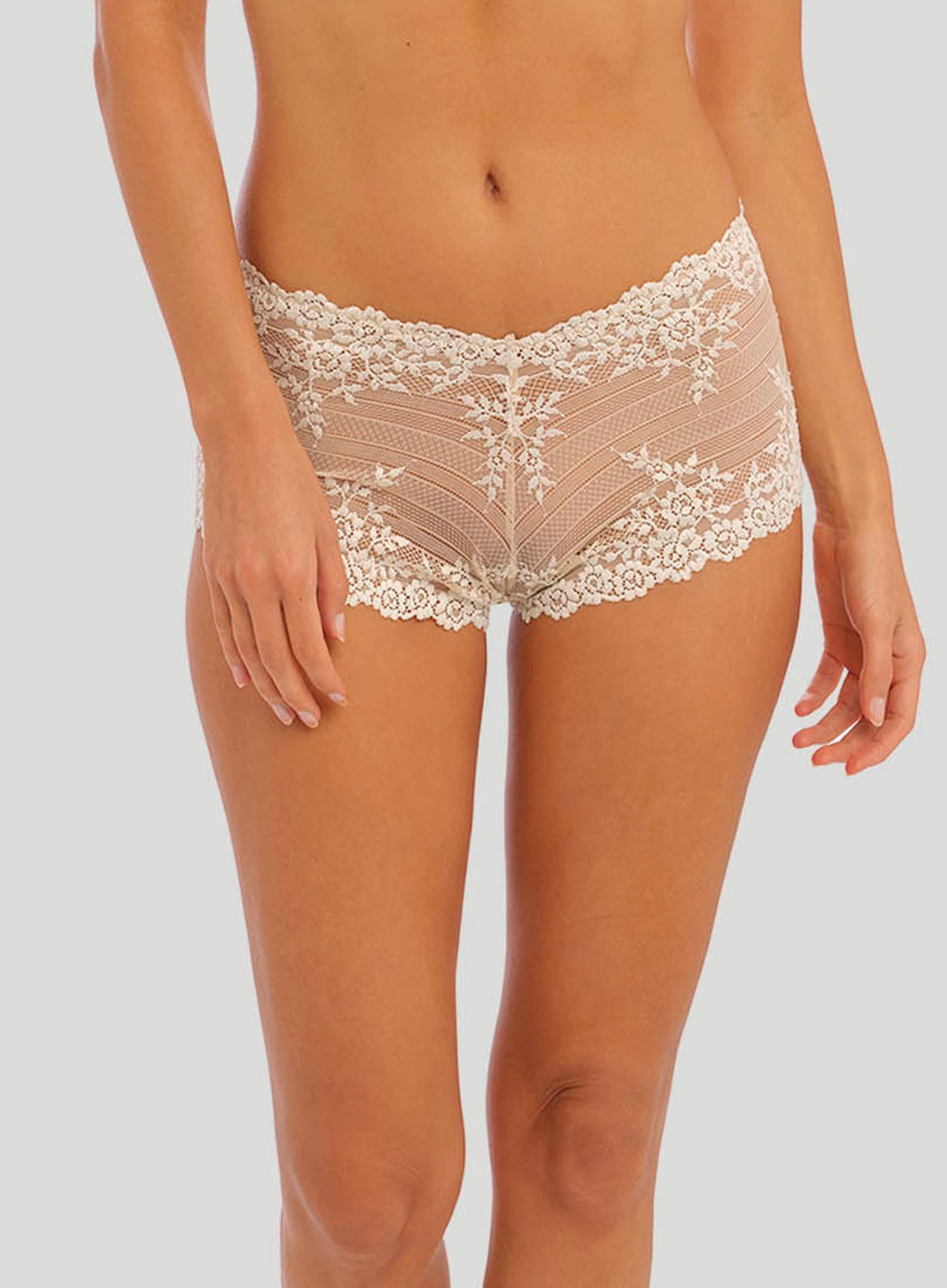 Wacoal: Embrace Lace Boy Short Nude