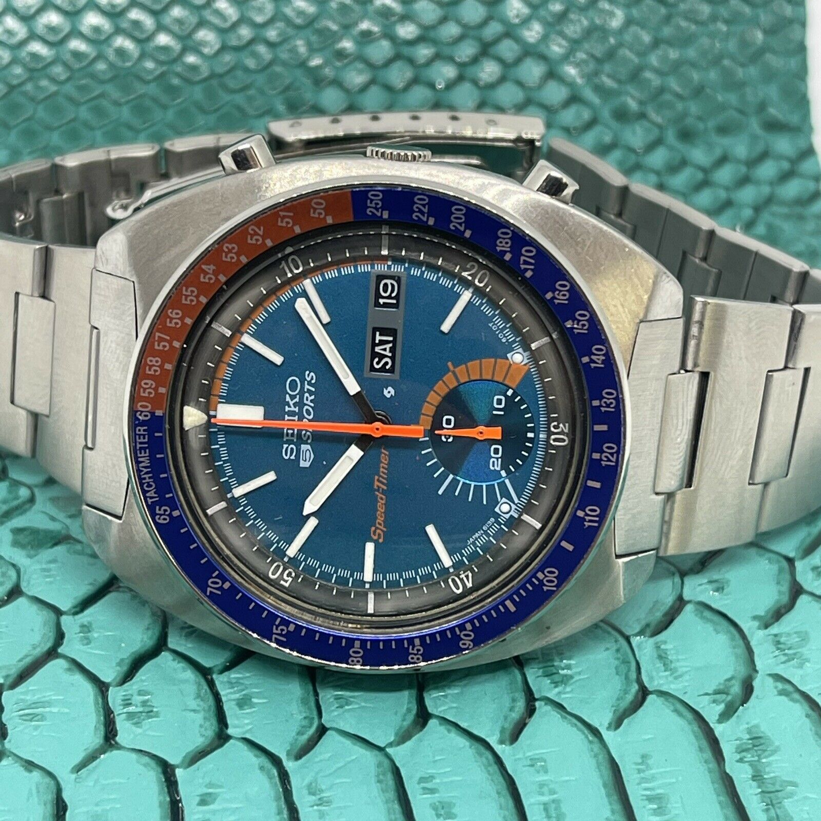 SEIKO Speed-Timer 6139-6002 Automatic Sunrise Blue Pogue Vintage Mens – TG  COLLECTIBLES