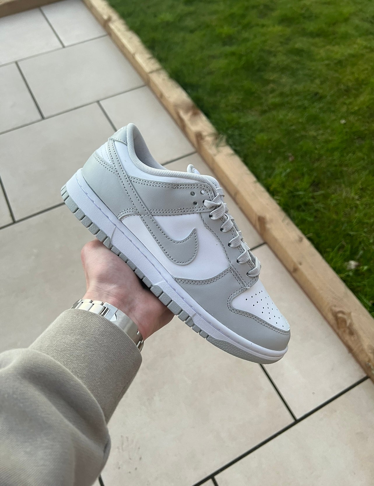 nike dunk fog grey