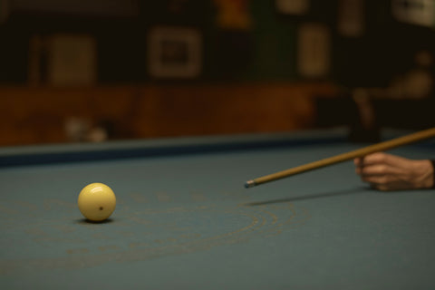 pool or snooker table