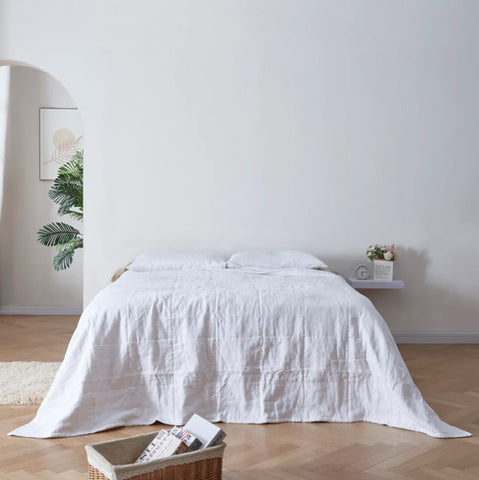 White Linen Box Stitch Quilt Bedspread