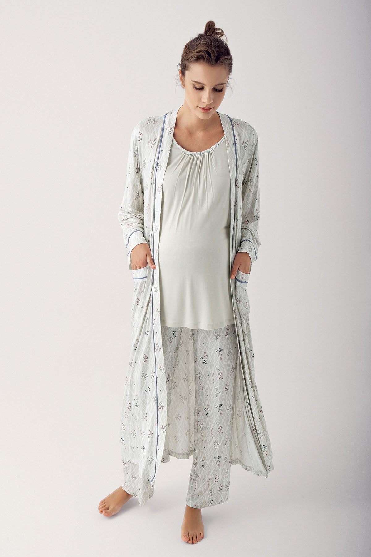 Shopymommy 2356 3-Pieces Maternity & Nursing Pajamas With Striped Robe