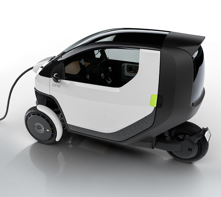 El Nimbus One es un triciclo eléctrico con una velocidad máxima de 80 km/h  y una autonomía de 93 millas.