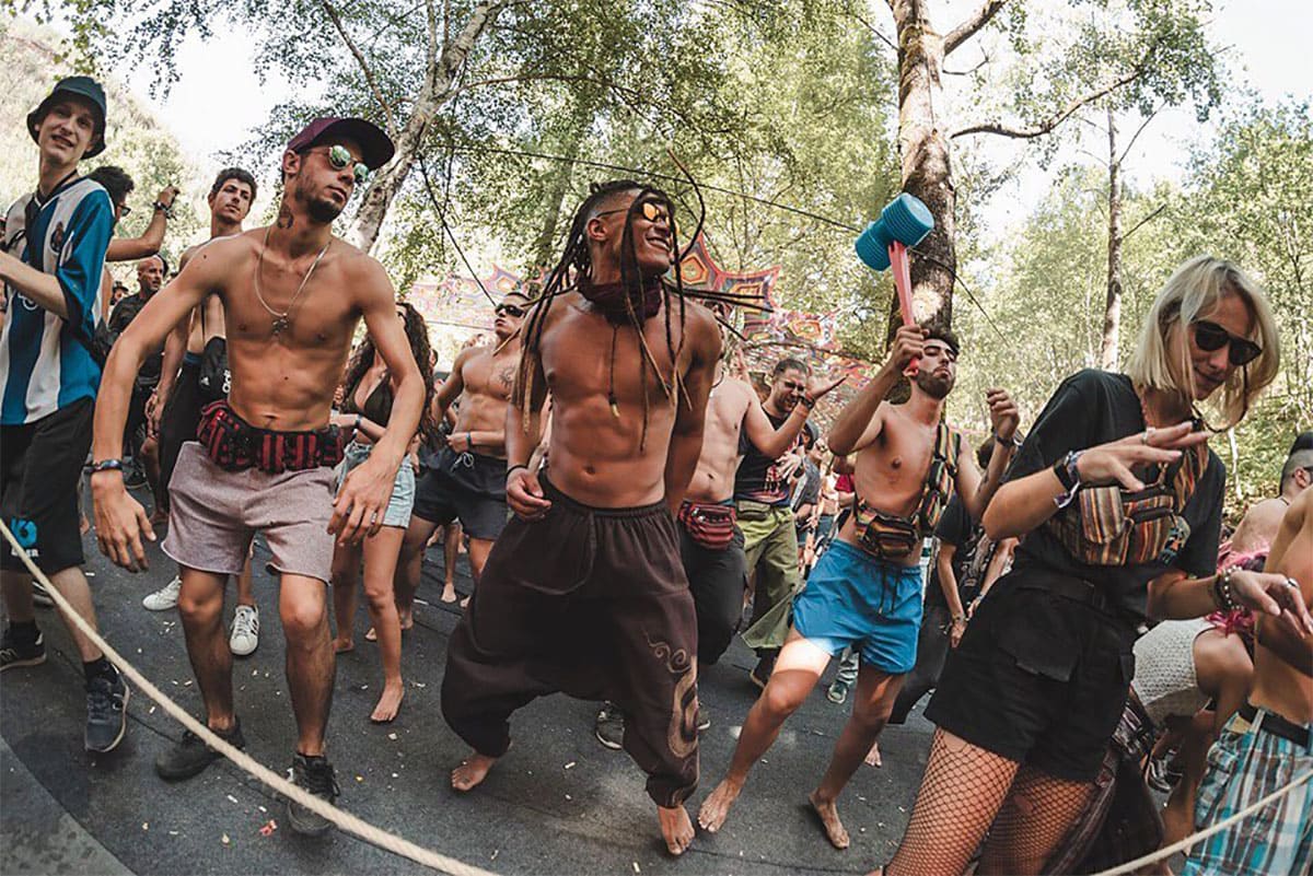 roupas para ir em rave feminina