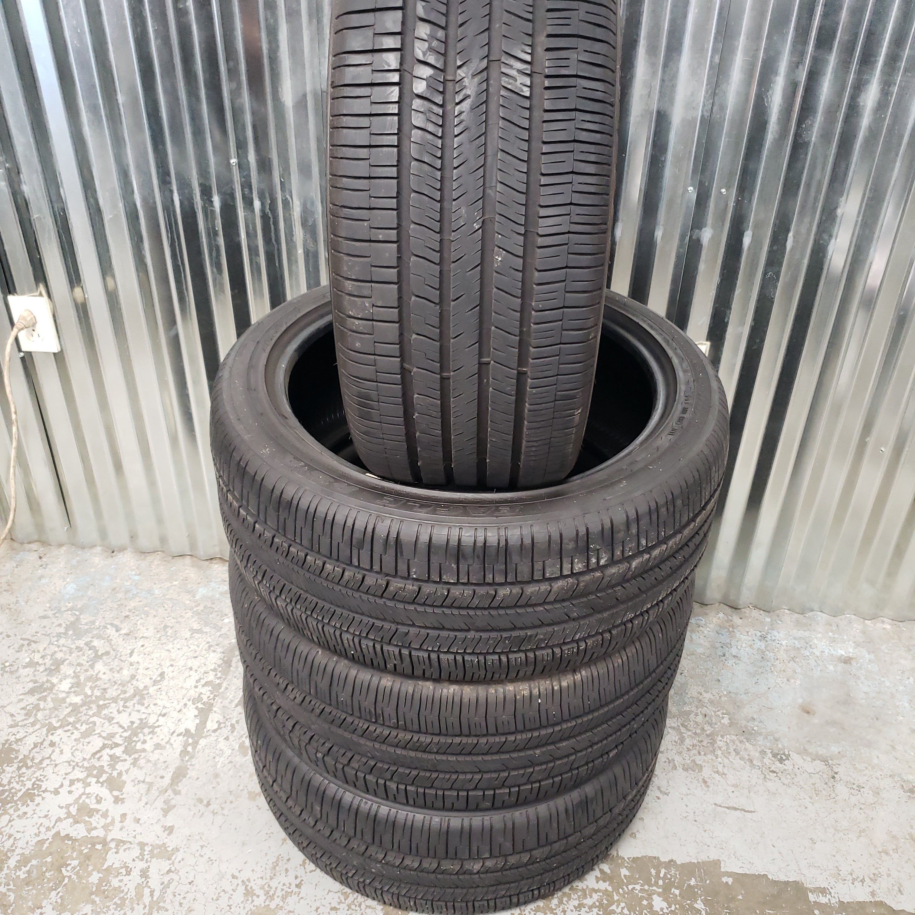 245/45/20 Goodyear Eagle RS-A