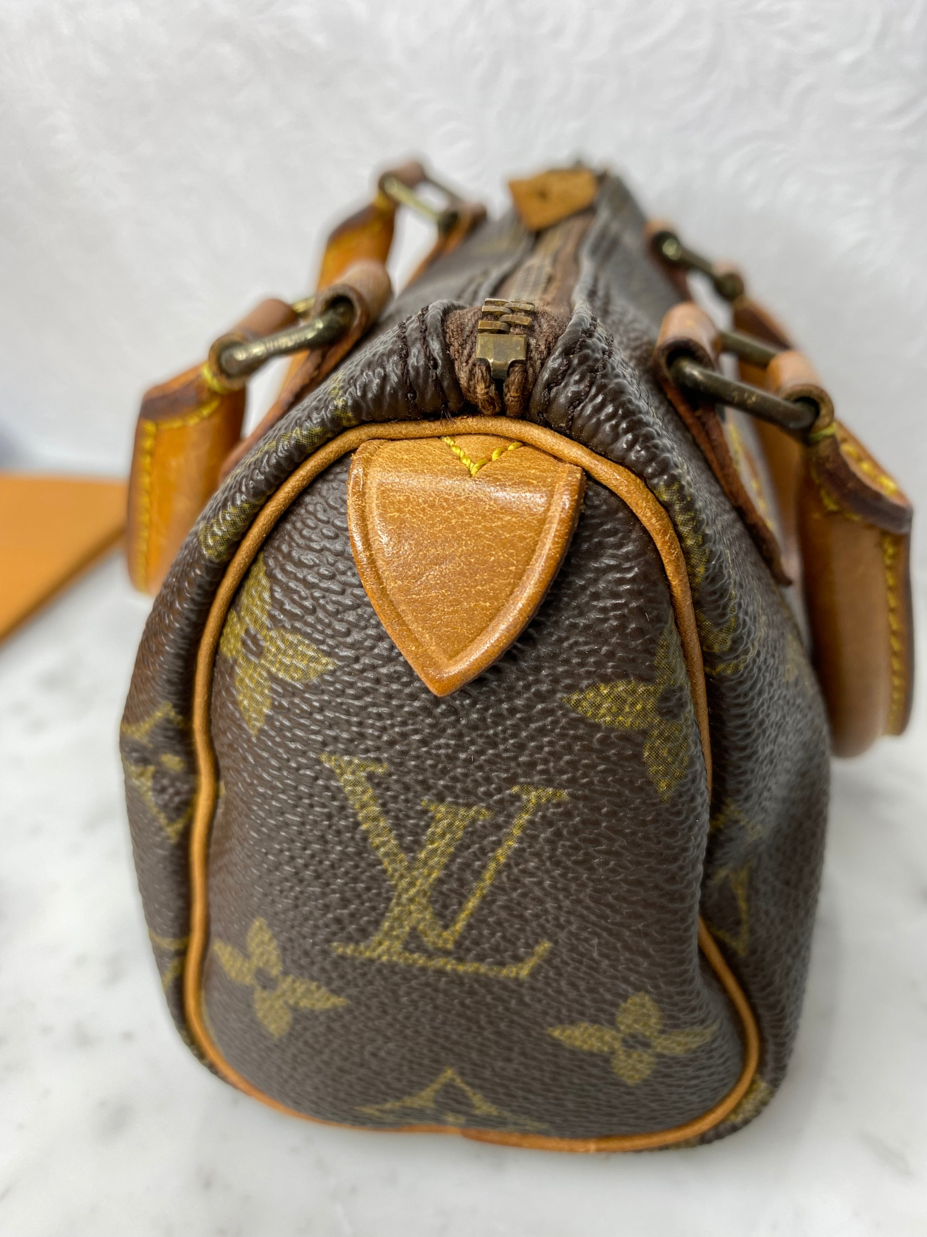 Sling Bag  Crossbody Bag for Women  Louis Vuitton vintage Chantilly PM   ReAdore Shop  Designer Bags Preloved