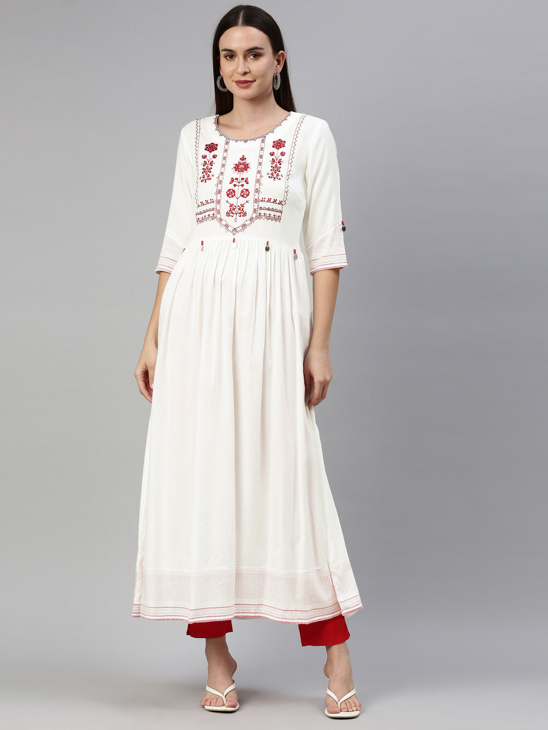 Ladies cotton Kurtis at Rs.2399/Piece in nizamabad offer by Neerus