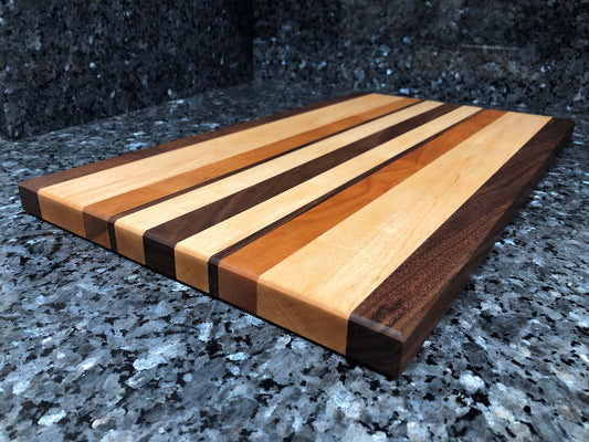 Deluxe Maple Cutting Board – Professional Medical