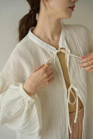 eaphi    front ribbon pleats blouse