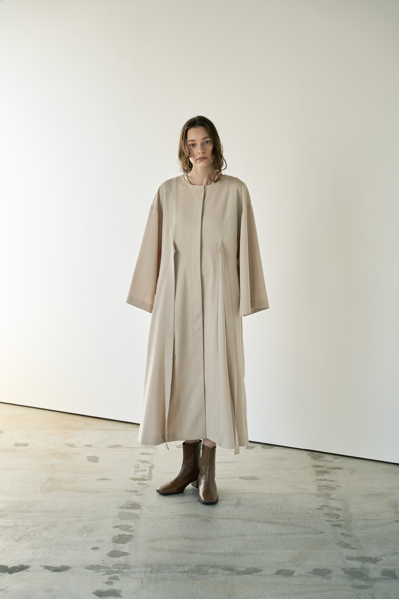 slit sleeve coat one-piece