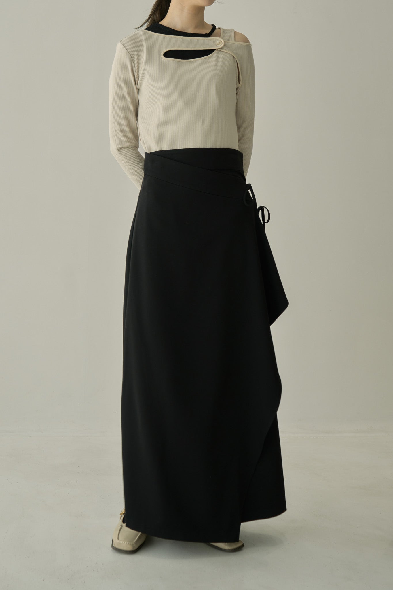 のサイズ Eaphi asymmetry drape skirt カテゴリー