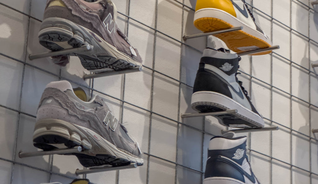 Exclusieve Sneakers in SNKR ATELIER winkel