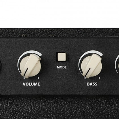 Amplifier Guitar Bass Cort CM20B 20-Watts có nút điều chỉnh chế độ