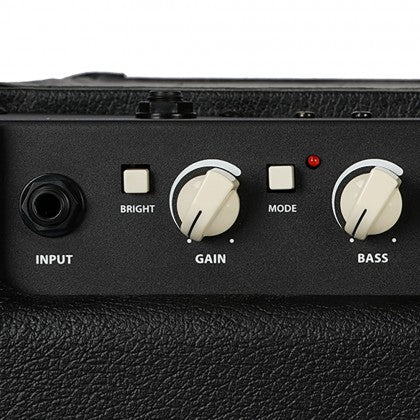 Amplifier Guitar Bass Cort CM40B 40-Watts có nút điều chỉnh Gain