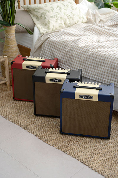 Amplifier Guitar Cort CM30R có 3 màu sắc: Black, Dark Blue, Dark Red