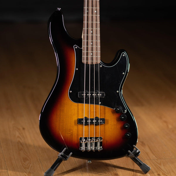 Đàn Guitar Bass 4-dây Cort GB34JJ có 2 màu sắc để bạn lựa chọn