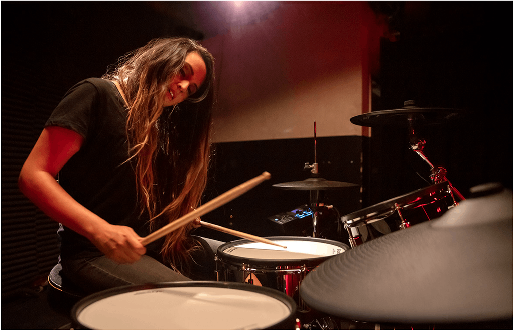 Digital Snare 14” và Digital Ride 18” Cymbal trên Roland VAD-503